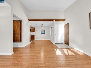 1383 Hull Ln, Martinez CA 94553