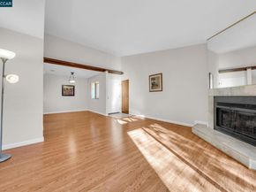 1383 Hull Ln, Martinez CA 94553