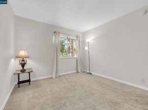 1383 Hull Ln, Martinez CA 94553