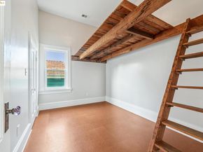 836 20th Street, Oakland CA 94607