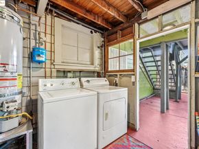 836 20th Street, Oakland CA 94607