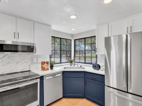 3525 Mcsherry Way, Alameda CA 94502