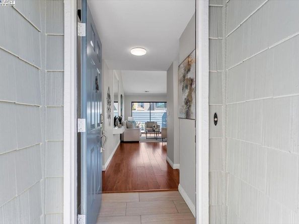 3525 Mcsherry Way, Alameda CA 94502