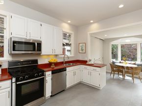 3860 Greenwood Ave, Oakland CA 94602