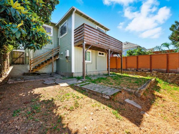 2539-2541 Grande Vista Ave, Oakland CA 94601