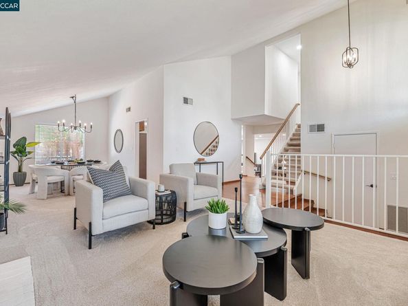 1372 Bent Tree Ln, Concord CA 94521