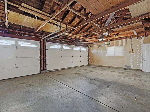 3740 Oakes Dr, Hayward CA 94542