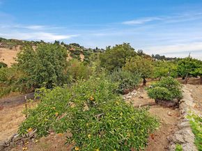 3740 Oakes Dr, Hayward CA 94542