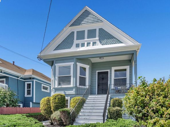 2025 34th Ave, Oakland CA 94601