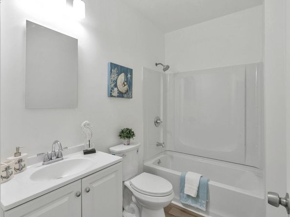 2025 34th Ave, Oakland CA 94601