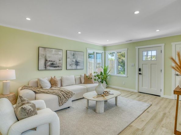 2258 Sitka St, San Leandro CA 94577