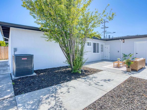 2258 Sitka St, San Leandro CA 94577