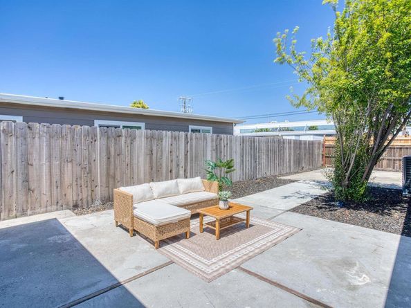 2258 Sitka St, San Leandro CA 94577