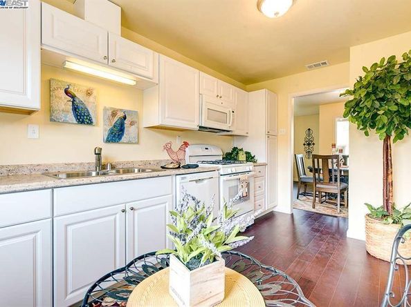 27895 Bruno St, Hayward CA 94544