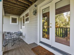 31 Merrill Cir S, Moraga CA 94556