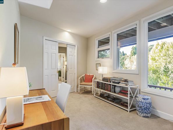 31 Merrill Cir S, Moraga CA 94556