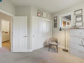 31 Merrill Cir S, Moraga CA 94556