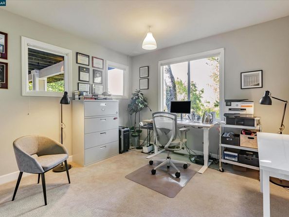31 Merrill Cir S, Moraga CA 94556