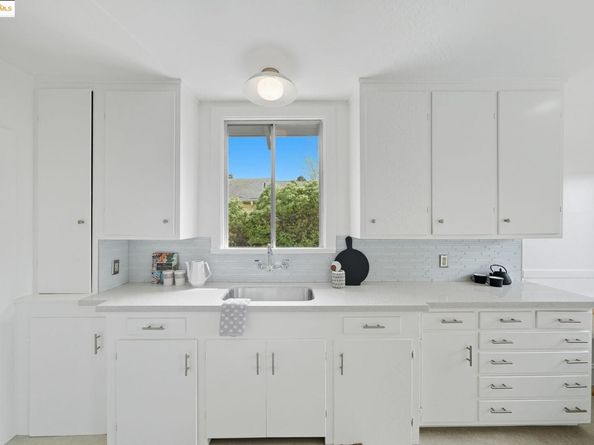 1112 Masonic Avenue, Albany CA 94706