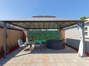 1435 Havenscourt Blvd, Oakland CA 94621