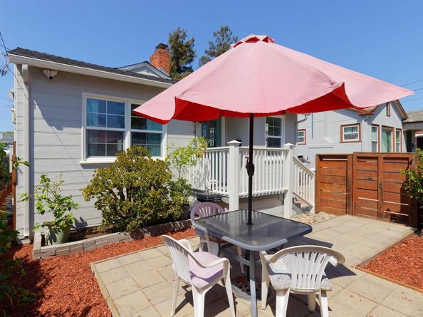 1435 Havenscourt Blvd, Oakland CA 94621