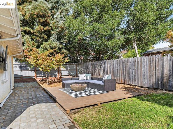 2125 51St Ave, Oakland CA 94601