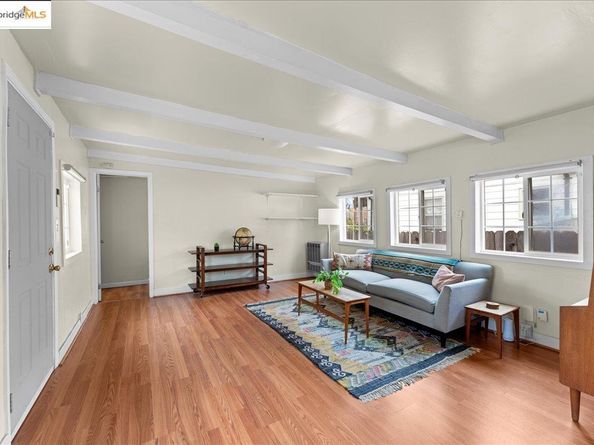 10430 Voltaire Ave, Oakland CA 94603