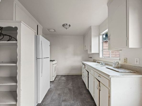 1450 Ward St, Berkeley CA 94702