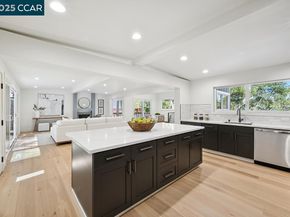 26 Berkeley Ave, Orinda CA 94563