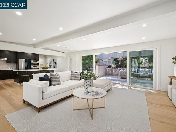 26 Berkeley Ave, Orinda CA 94563
