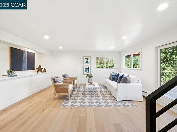 26 Berkeley Ave, Orinda CA 94563