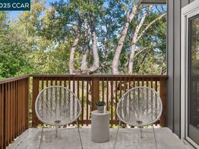 26 Berkeley Ave, Orinda CA 94563