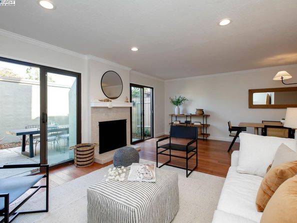 1117 Camino Del Valle, Alameda CA 94502