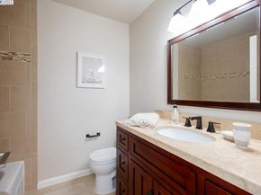 1117 Camino Del Valle, Alameda CA 94502