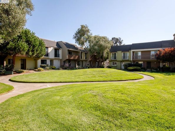 1117 Camino Del Valle, Alameda CA 94502
