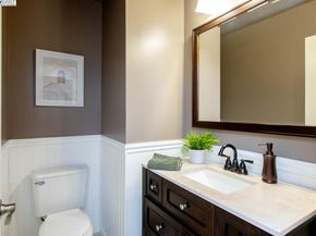 1117 Camino Del Valle, Alameda CA 94502