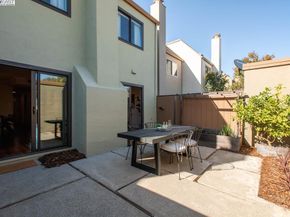 1117 Camino Del Valle, Alameda CA 94502