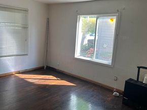 5651 Telegraph, Oakland CA 94609