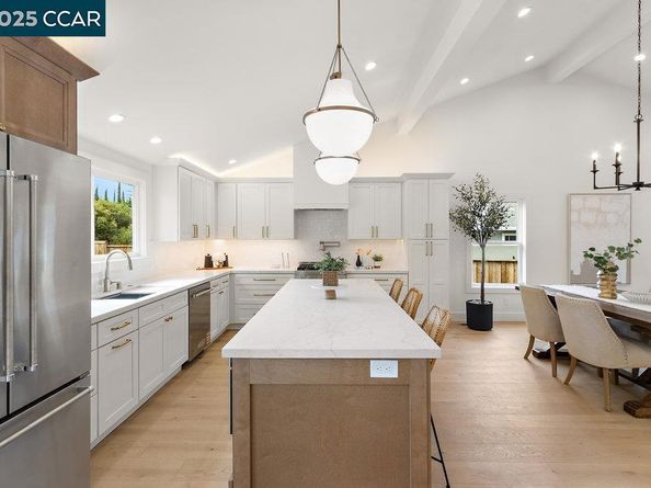 2975 Hurlstone Ct, Walnut Creek CA 94598