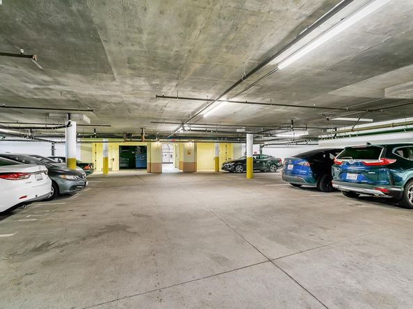 700 S Abel St 411, Milpitas CA 95035