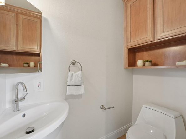 4914 Proctor Ave, Oakland CA 94618