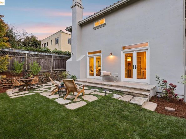 4914 Proctor Ave, Oakland CA 94618