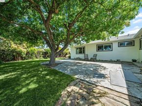 1876 Lynwood Dr, Concord CA 94519