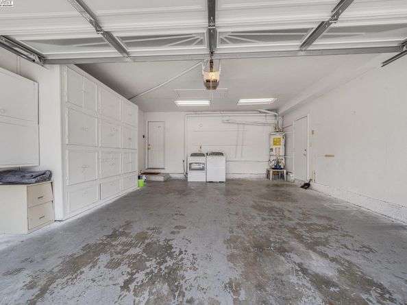 1876 Lynwood Dr, Concord CA 94519