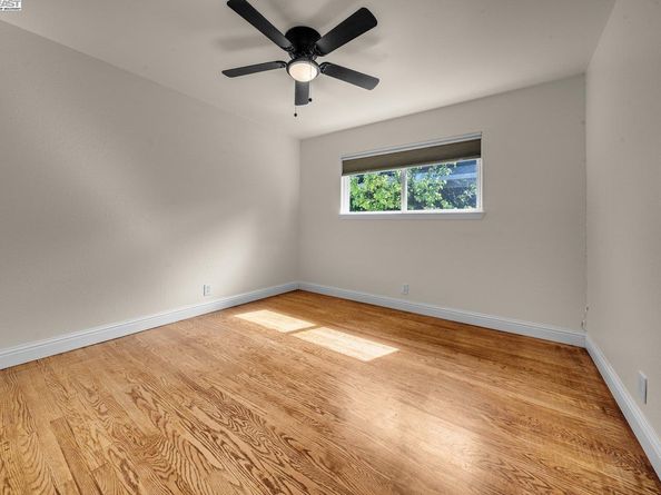 1876 Lynwood Dr, Concord CA 94519