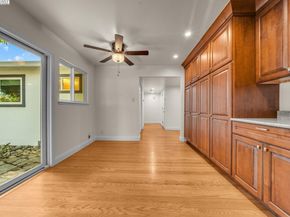 1876 Lynwood Dr, Concord CA 94519