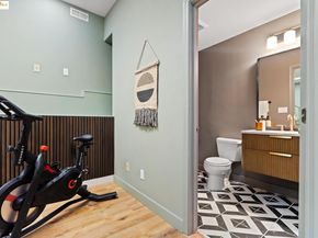 6931 Pinehaven Road, Oakland CA 94611