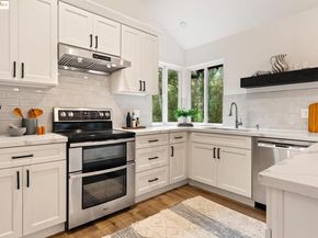 6931 Pinehaven Road, Oakland CA 94611