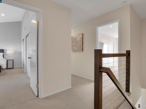 141 Mountain Valley St, Oakland CA 94605