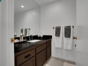 141 Mountain Valley St, Oakland CA 94605